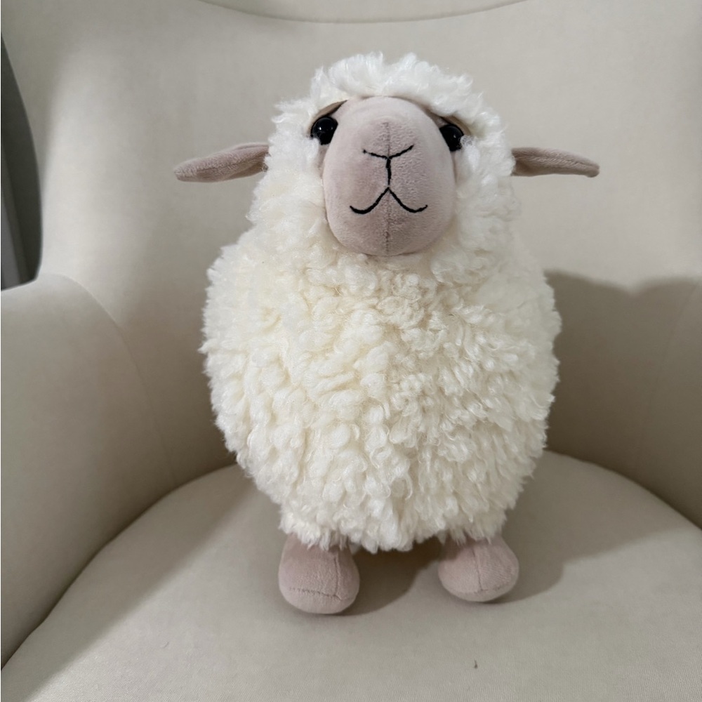 Jellycat retired London Rolbie Lamb sheep plush stuffed animal